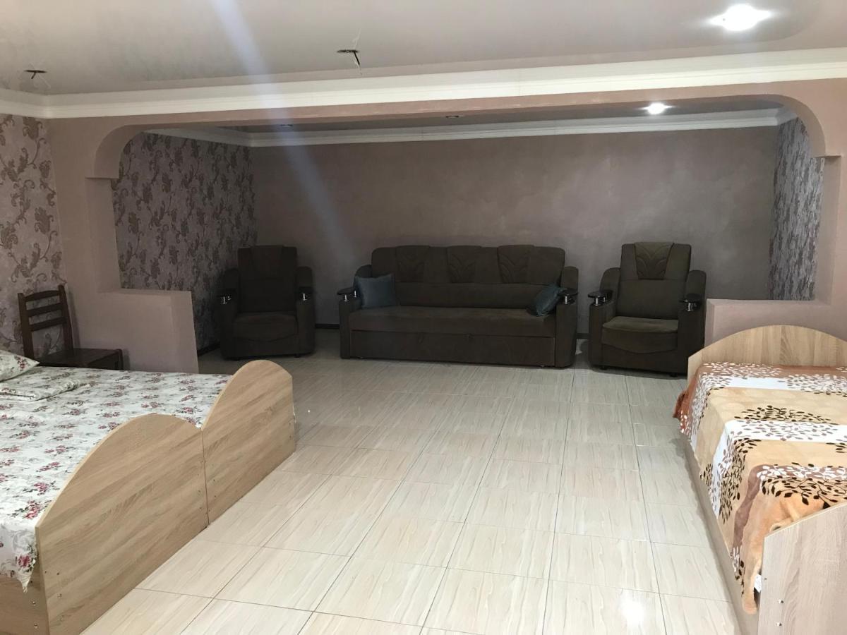 Гостевой Дом "Амза" Bed & Breakfast Tqvarcheli ภายนอก รูปภาพ